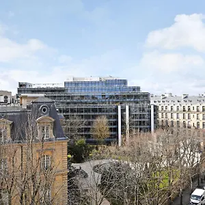 Victor Hugo - Arc De Triomphe - Trocadero Apartment Paris